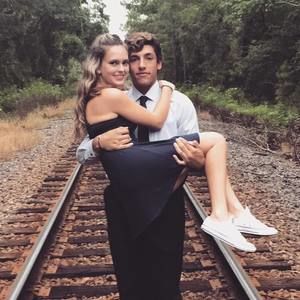 Meet your Posher, Ashlynn